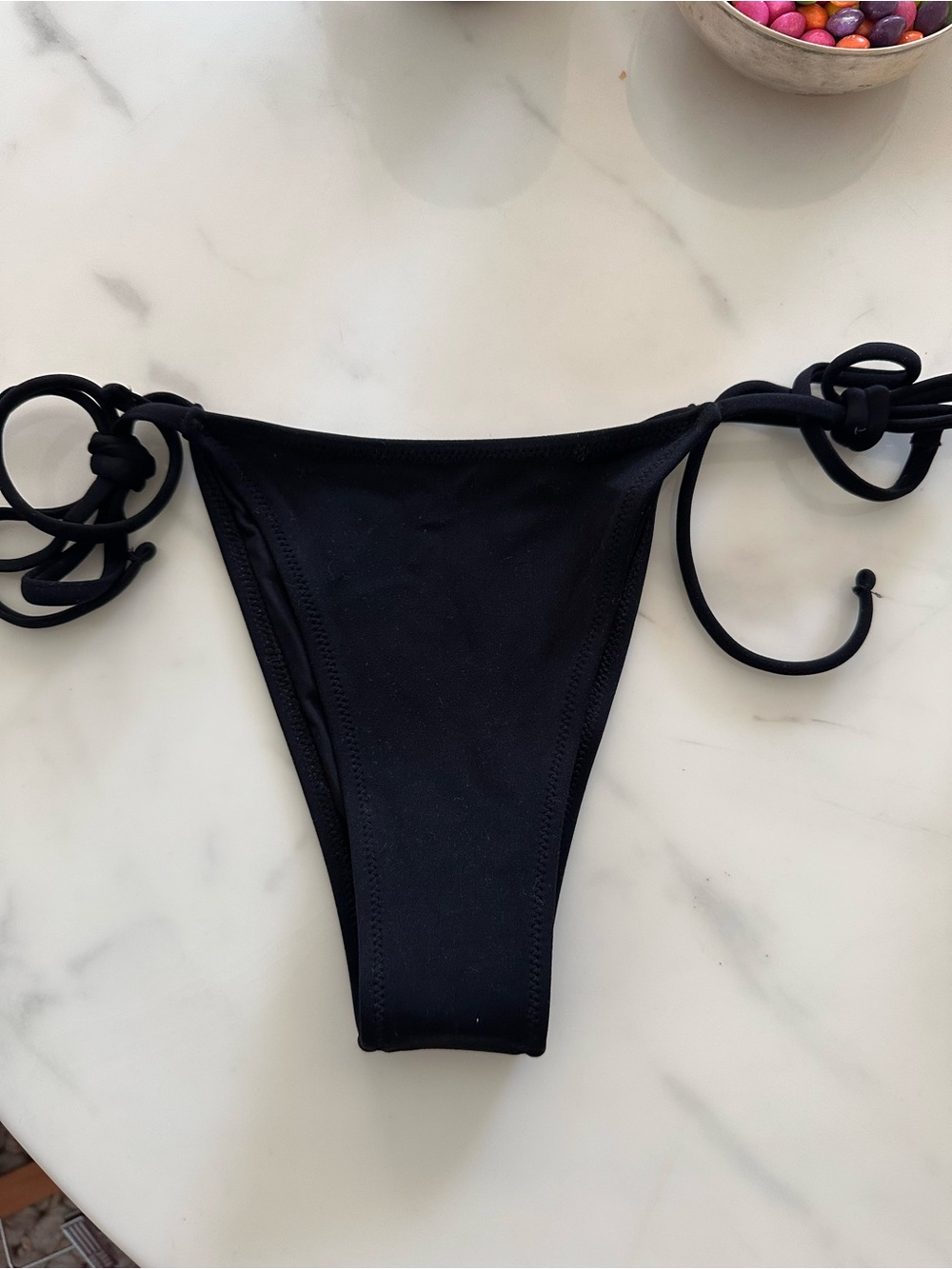 NWOT Eterne String High Rise bikini bottom size small black